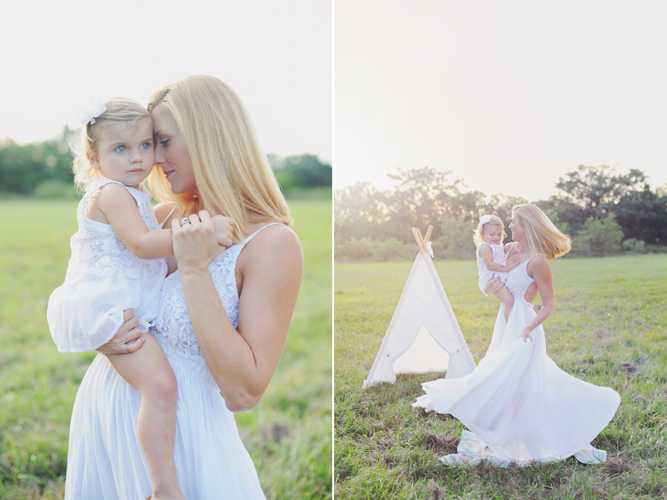 Mother and daughter pose for Davie Family Photographer.